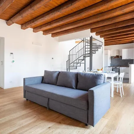 Casa Azzurra - Palazzo Del Buonpastore * Palermo
