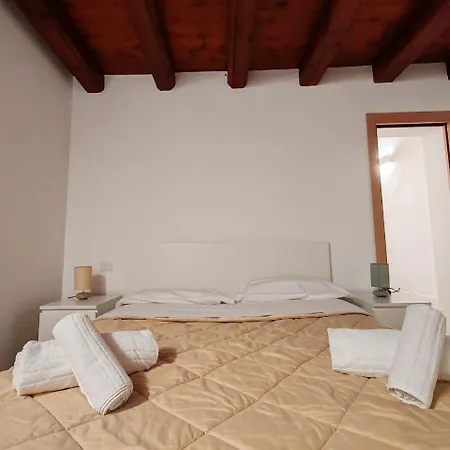 Palazzo Del Buonpastore By Casa Azzurra Appartamento